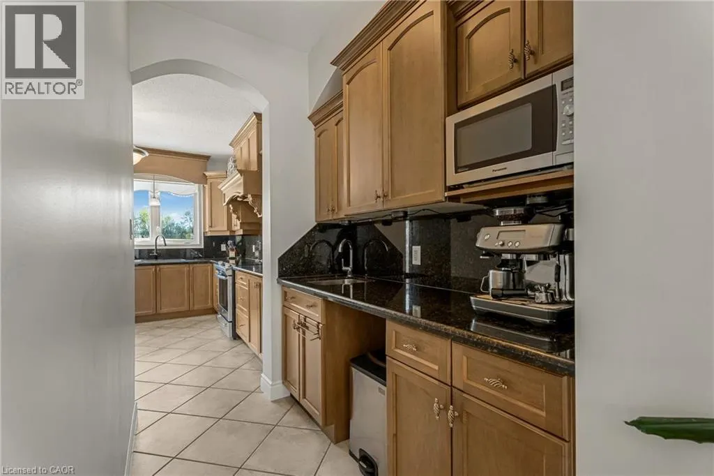 351 HIGHLAND Road W