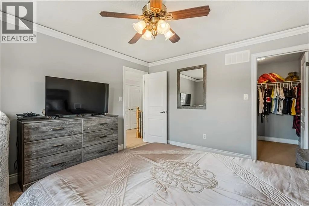 351 HIGHLAND Road W