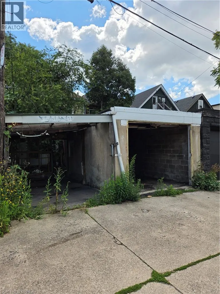 14 ARTHUR Avenue S