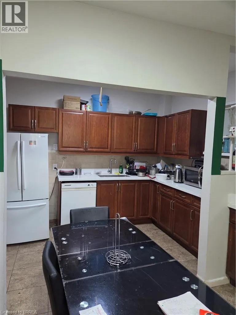14 ARTHUR Avenue S