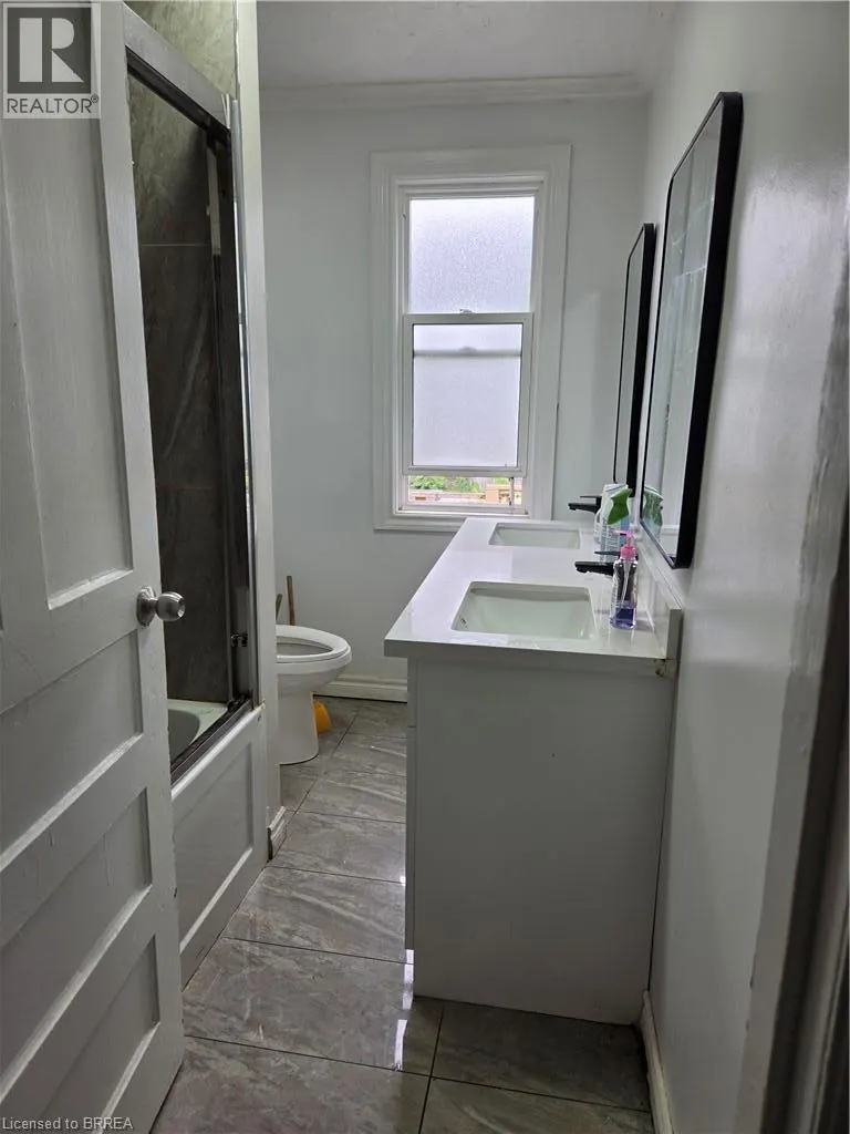 14 ARTHUR Avenue S
