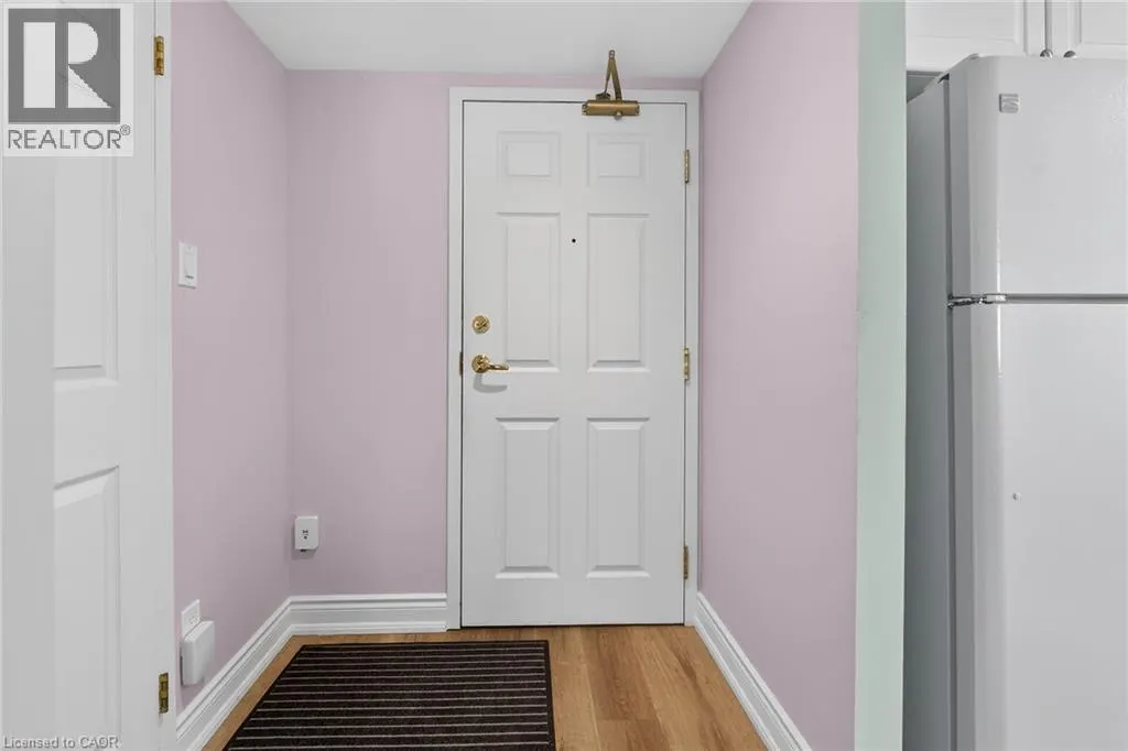 19 LAKE Avenue S Unit# 303 #303