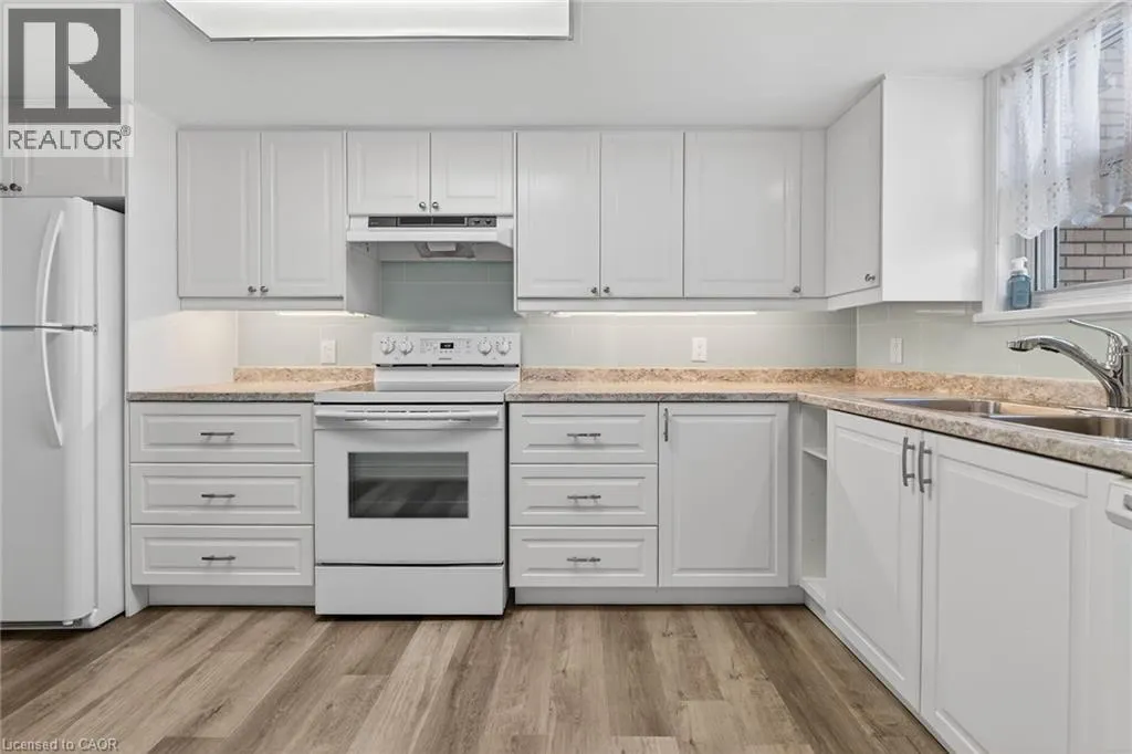 19 LAKE Avenue S Unit# 303 #303