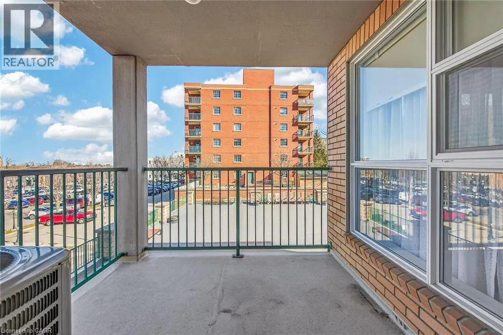 19 LAKE Avenue S Unit# 303 #303