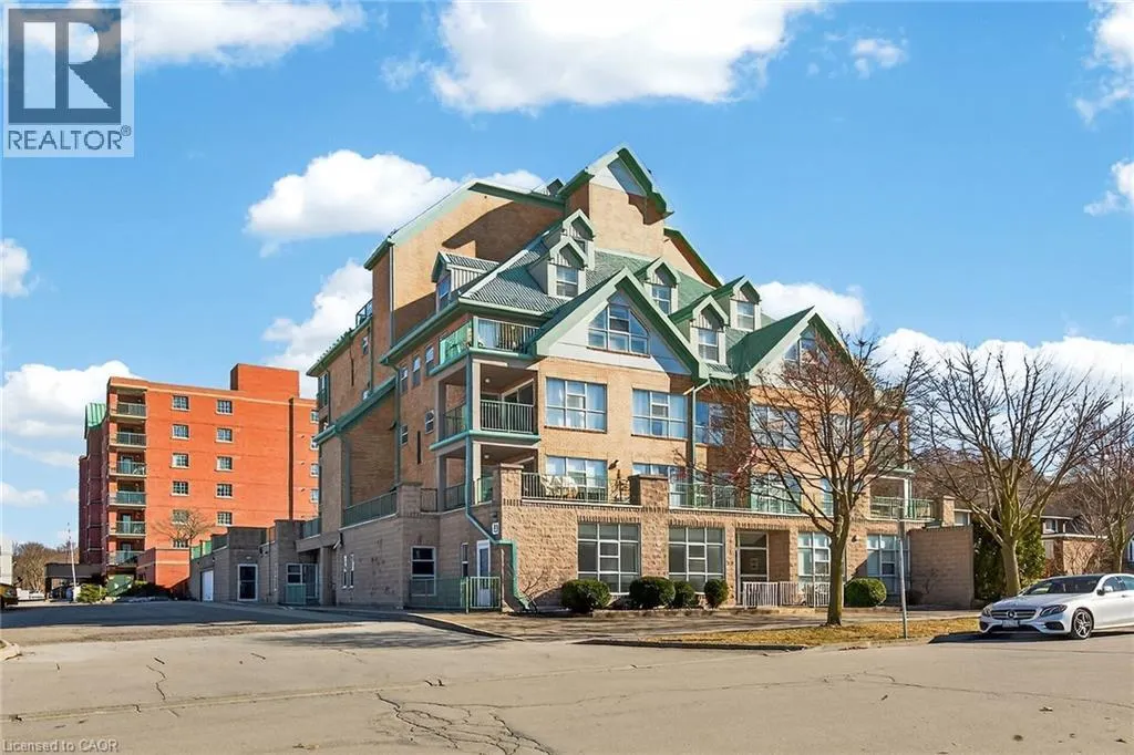 19 LAKE Avenue S Unit# 303 #303