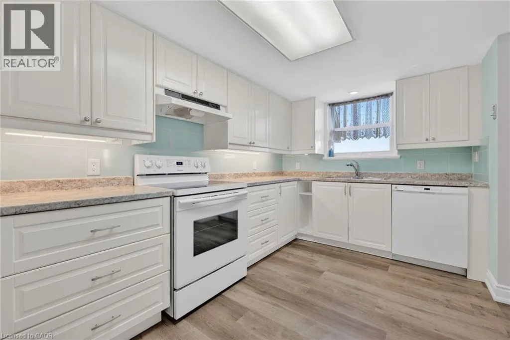 19 LAKE Avenue S Unit# 303 #303