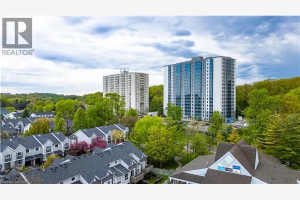 55 GREEN VALLEY Drive Unit# 608