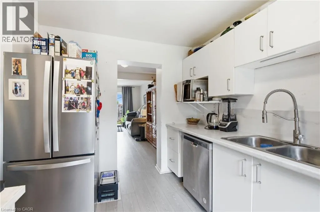 20 GLENVALE Drive Unit# 94 #94
