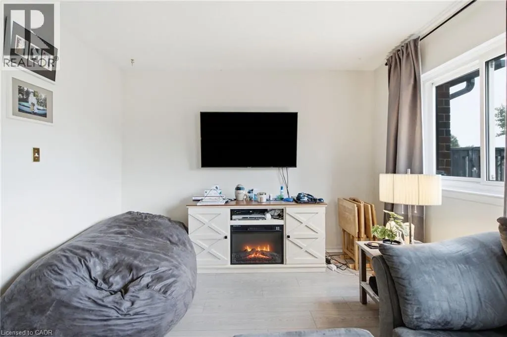 20 GLENVALE Drive Unit# 94 #94