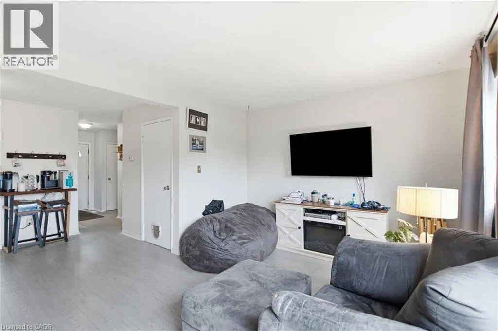 20 GLENVALE Drive Unit# 94 #94