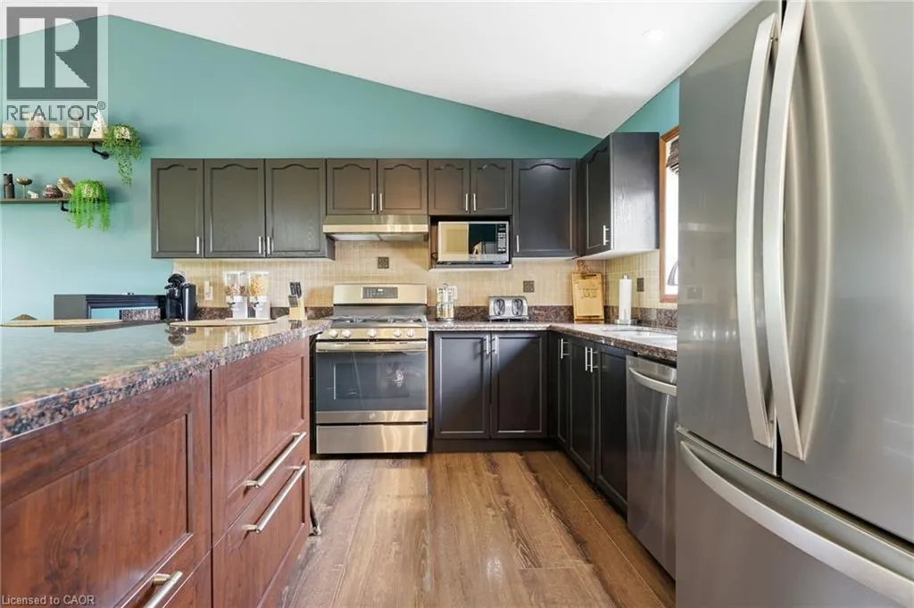 3557 GRIMSBY Road