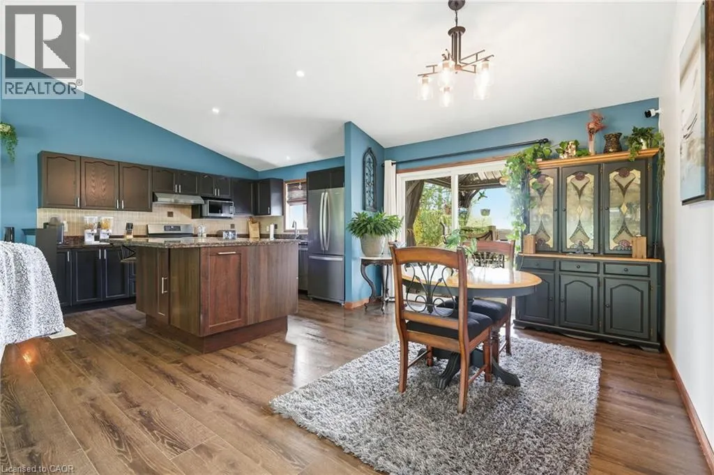 3557 GRIMSBY Road