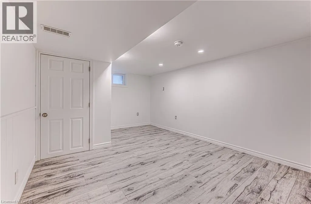 51 ROSEMOUNT Drive