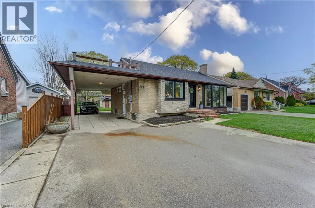 51 ROSEMOUNT Drive