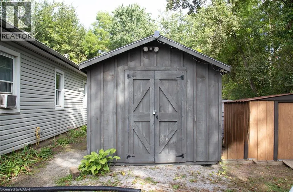 909 WINDHAM RD 13 Road
