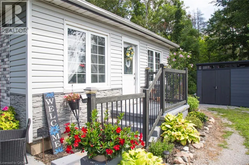 909 WINDHAM RD 13 Road