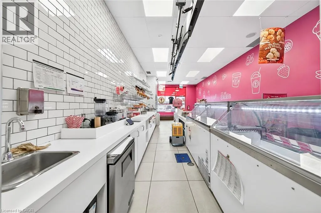 380 DUNDAS Street E Unit# D9 #D9