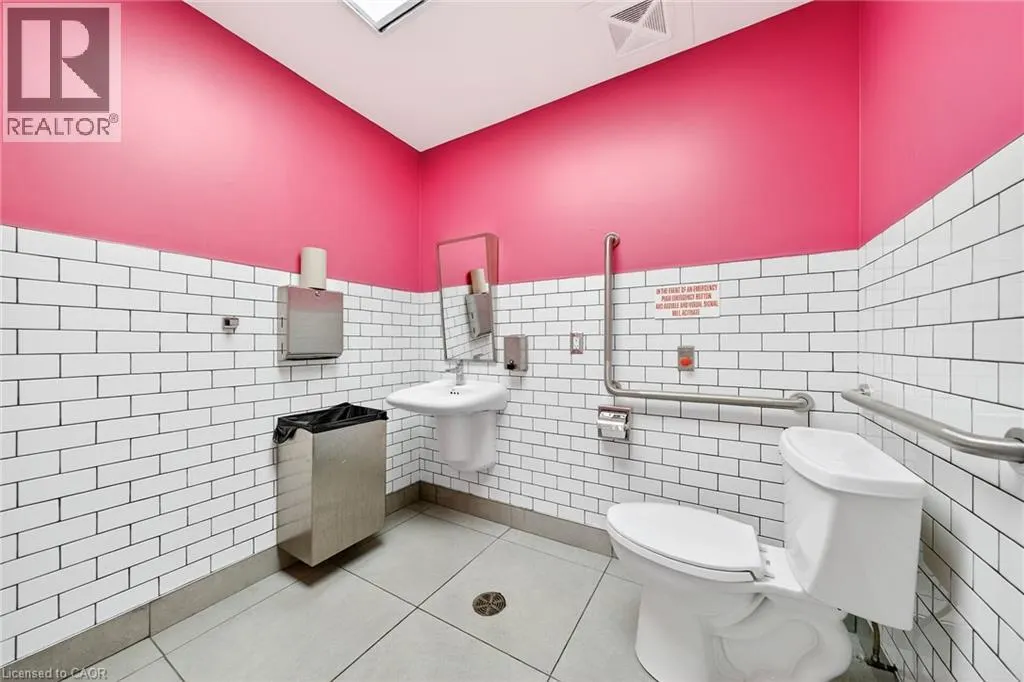 380 DUNDAS Street E Unit# D9 #D9