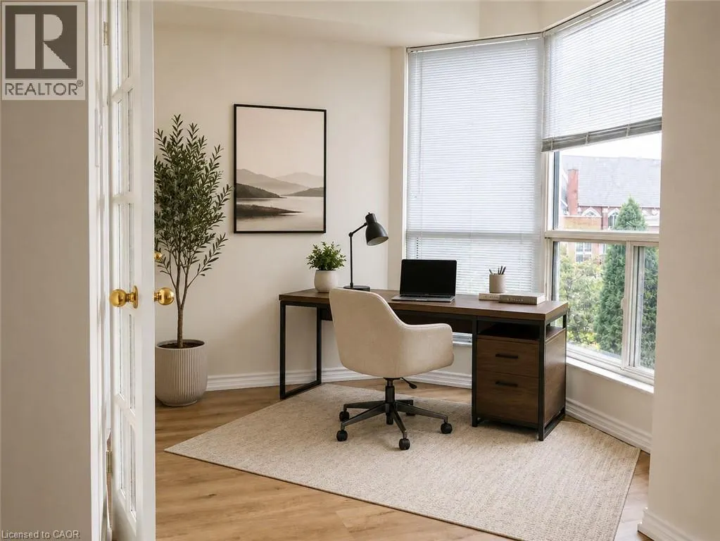2511 LAKESHORE Road W Unit# 216 #216