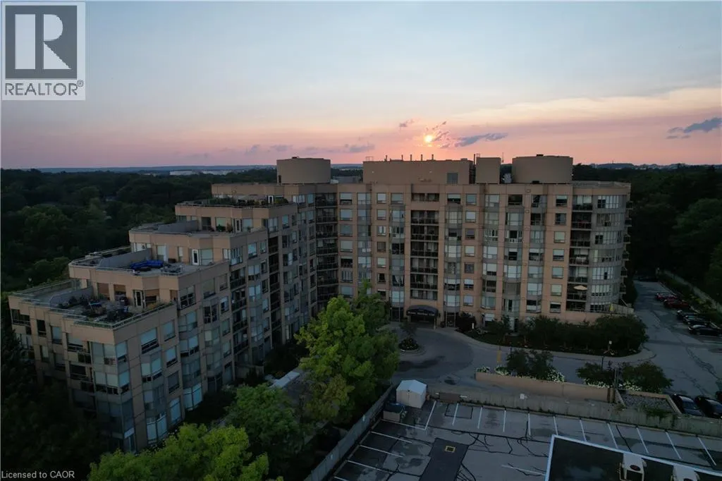 2511 LAKESHORE Road W Unit# 216 #216