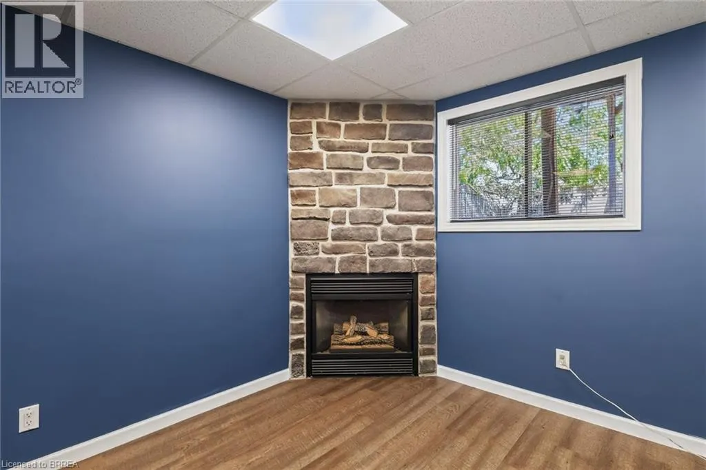17B EMILIE Street
