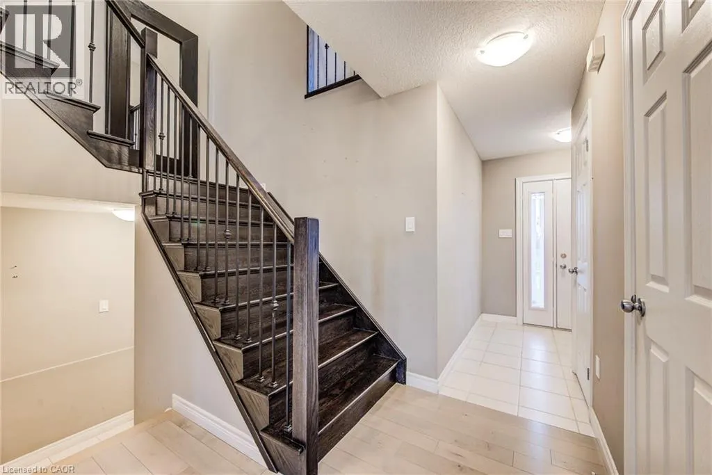 77 JOHN BRABSON Crescent