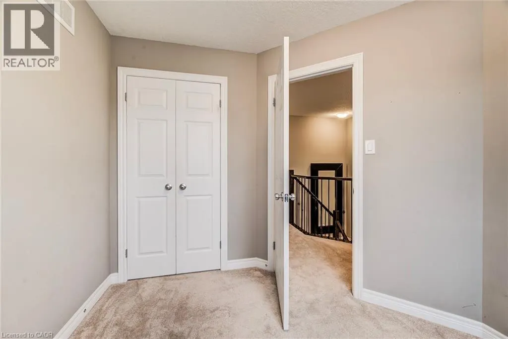77 JOHN BRABSON Crescent