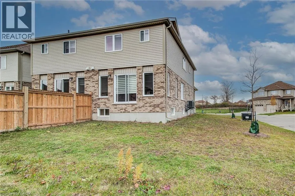 77 JOHN BRABSON Crescent