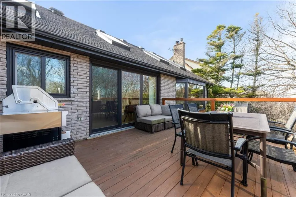 39 HILTS Drive
