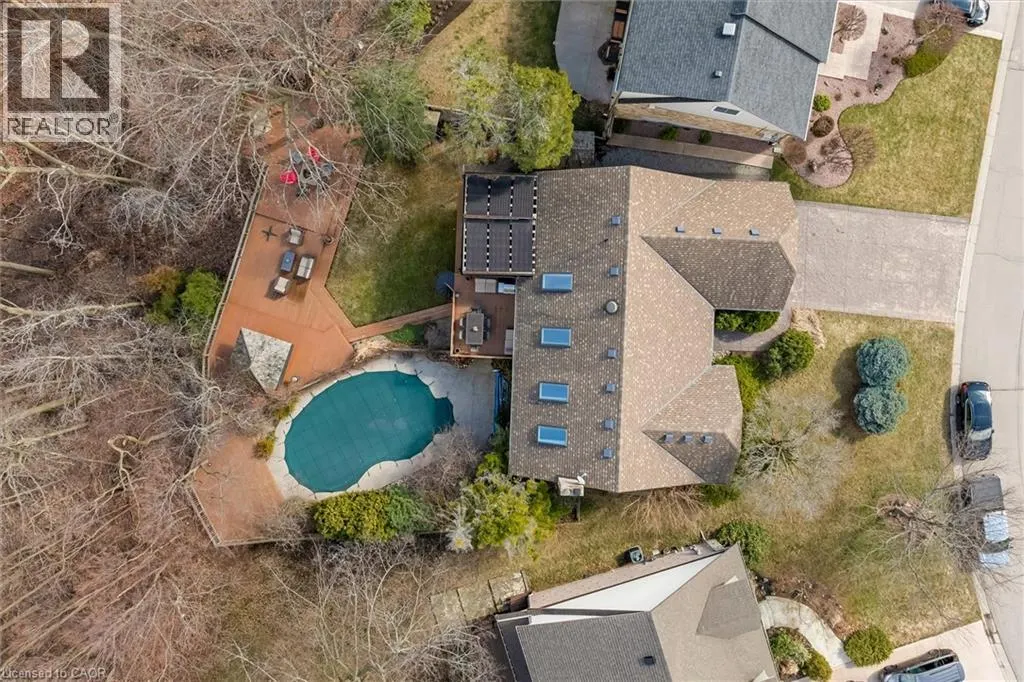 39 HILTS Drive