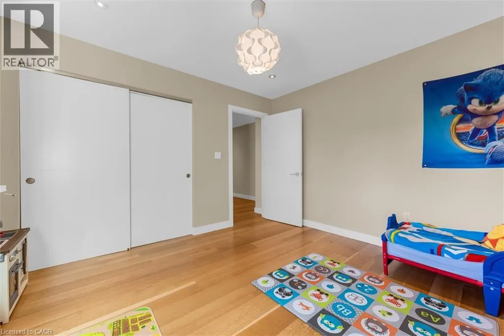 39 HILTS Drive