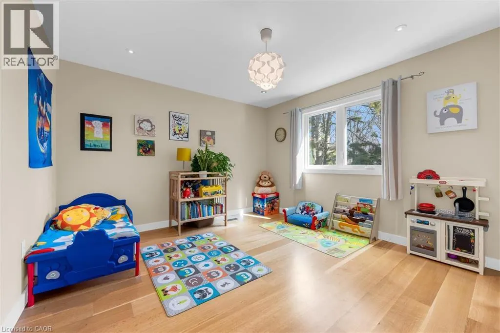 39 HILTS Drive