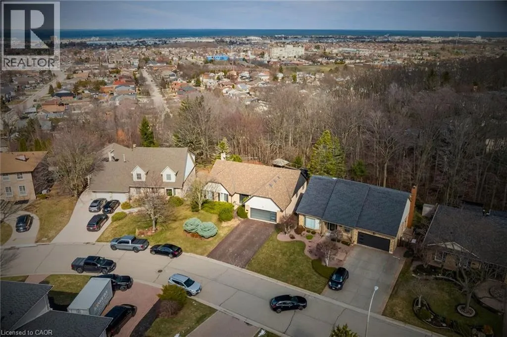 39 HILTS Drive