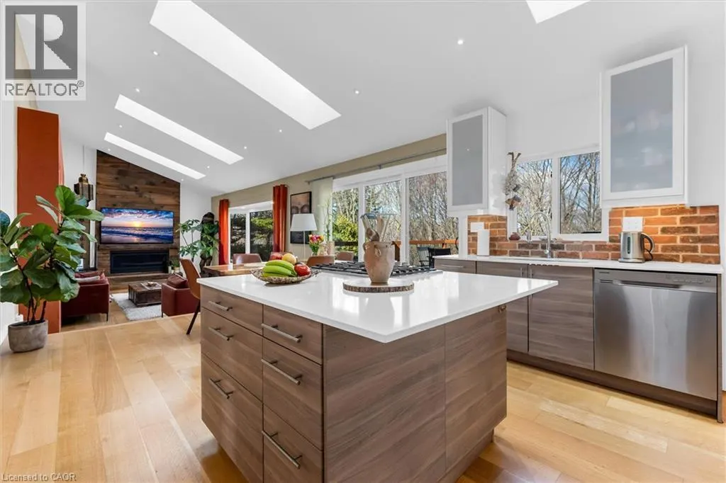 39 HILTS Drive