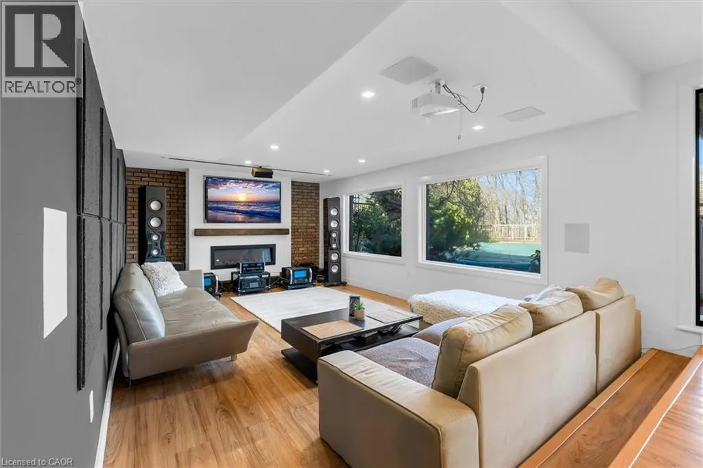 39 HILTS Drive