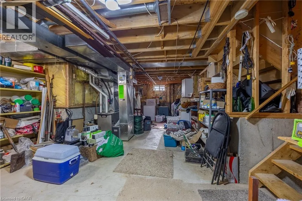 307 ORKNEY Street W