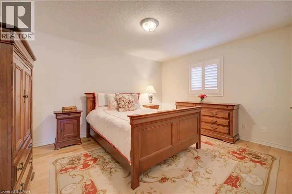 517 STARBOARD Crescent