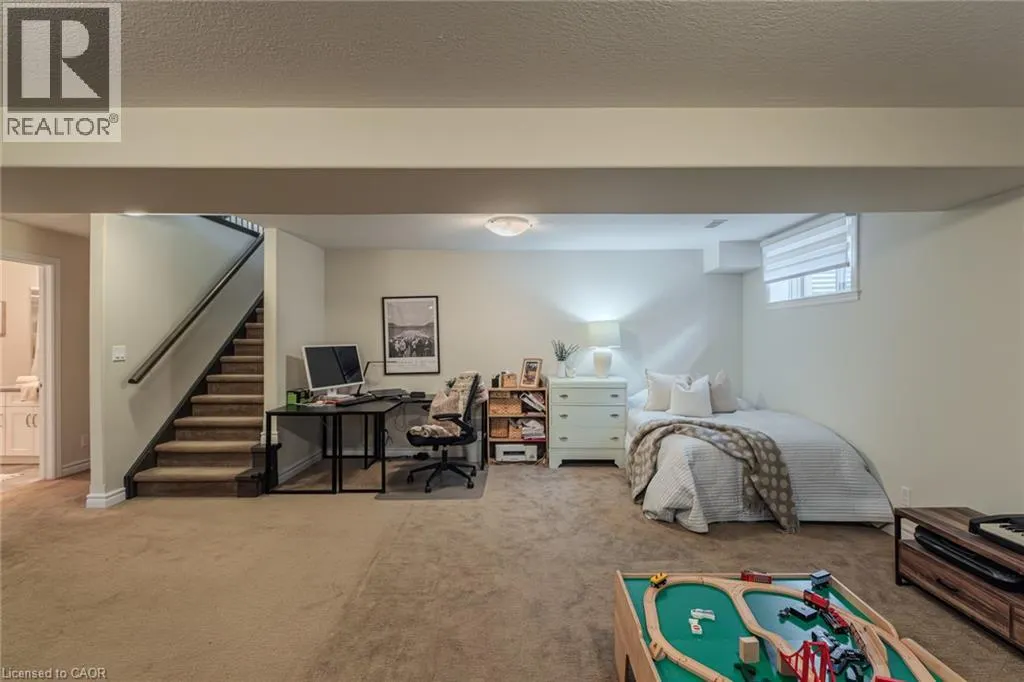 15 WINTERBERRY Lane