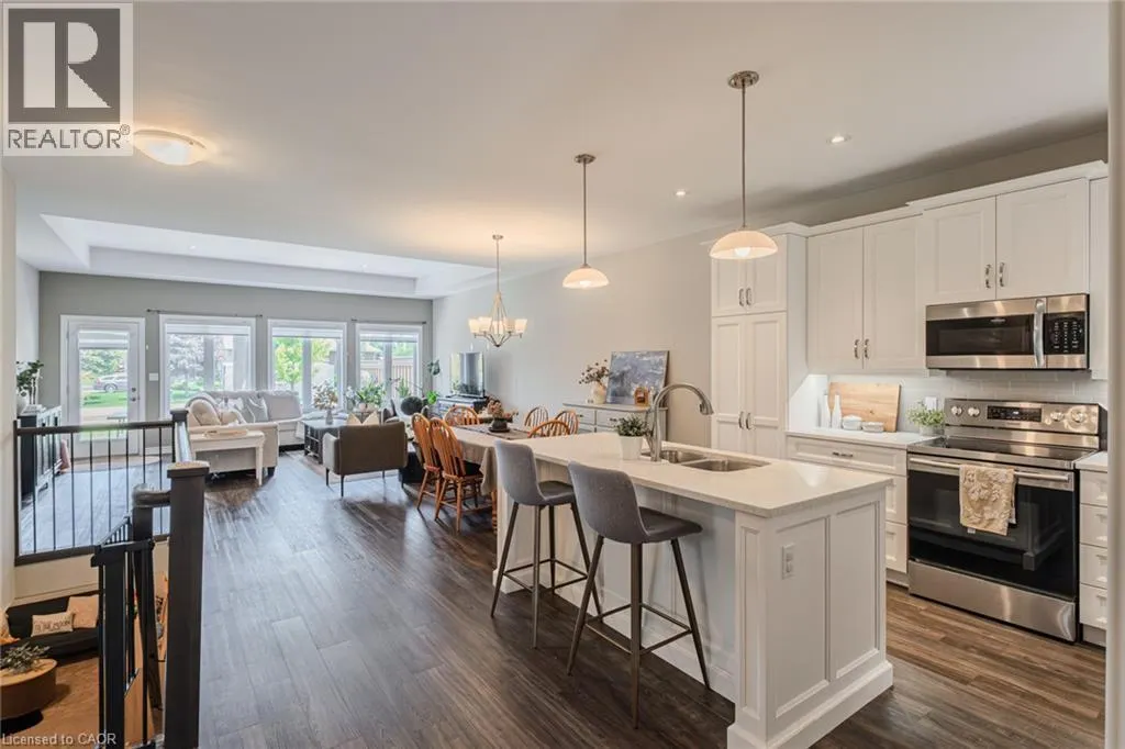 15 WINTERBERRY Lane