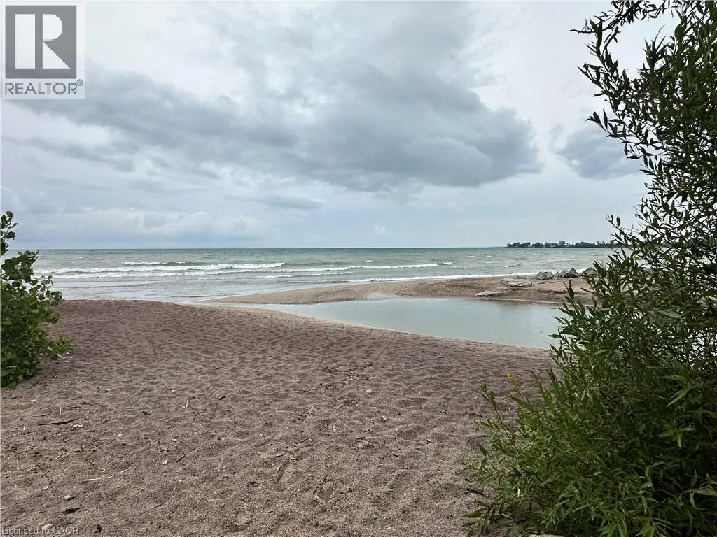 716 SANDY BAY Road
