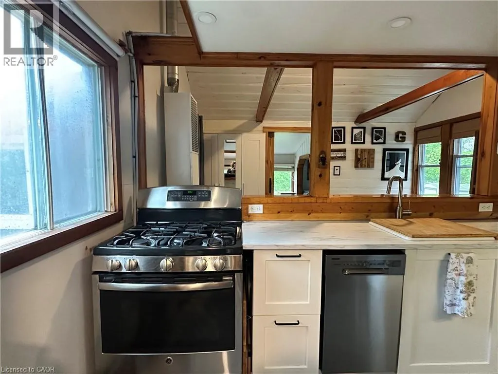 716 SANDY BAY Road