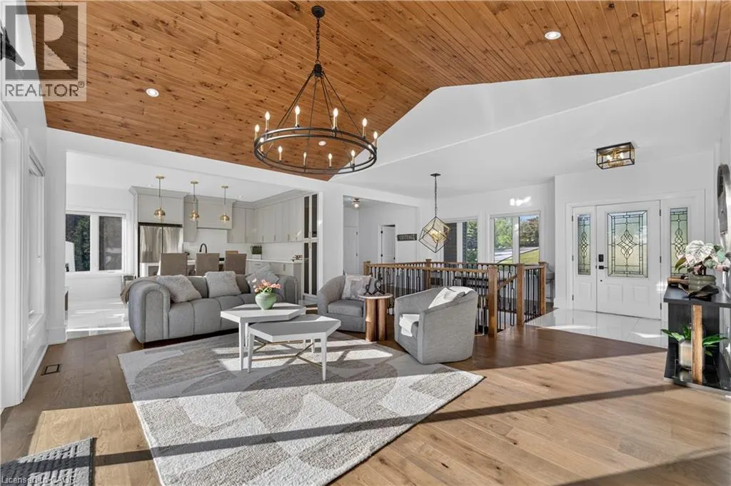 2667 MARY NICHOLS Road