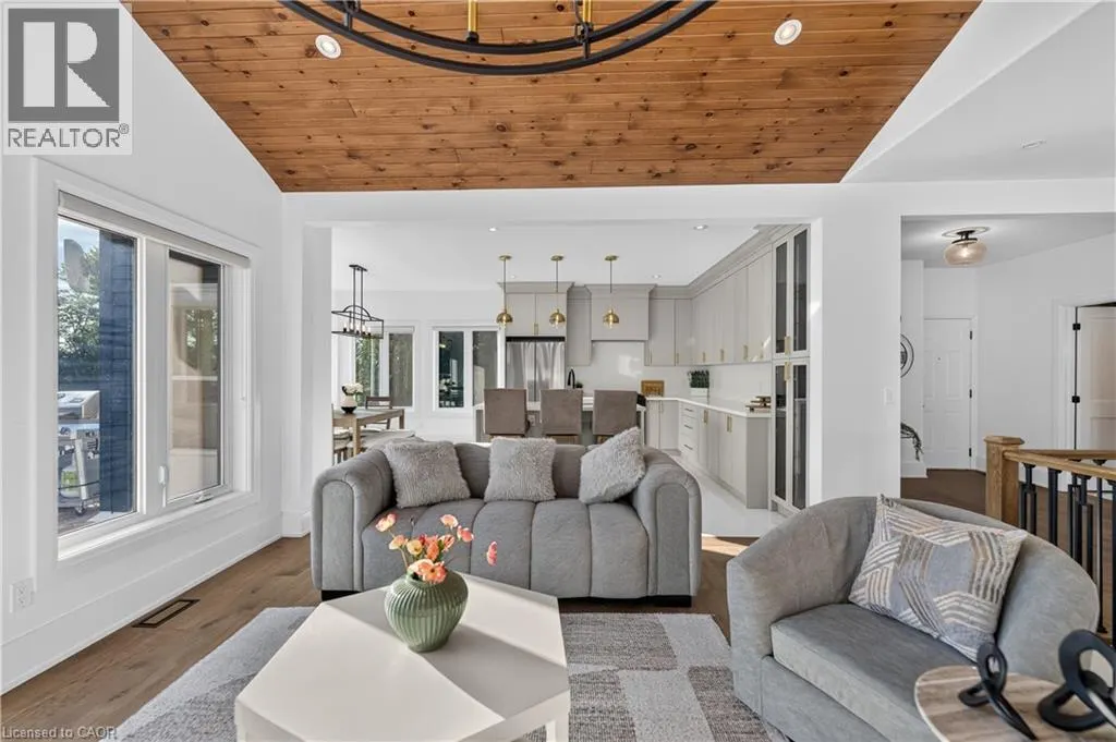 2667 MARY NICHOLS Road