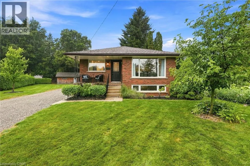 10 TAYLOR Crescent
