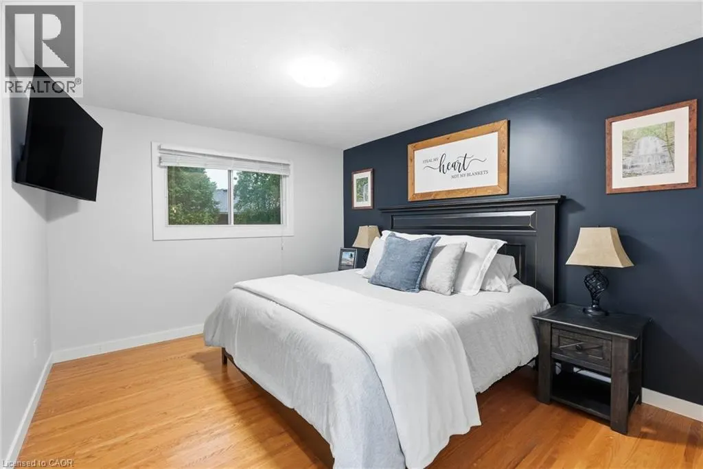 10 TAYLOR Crescent