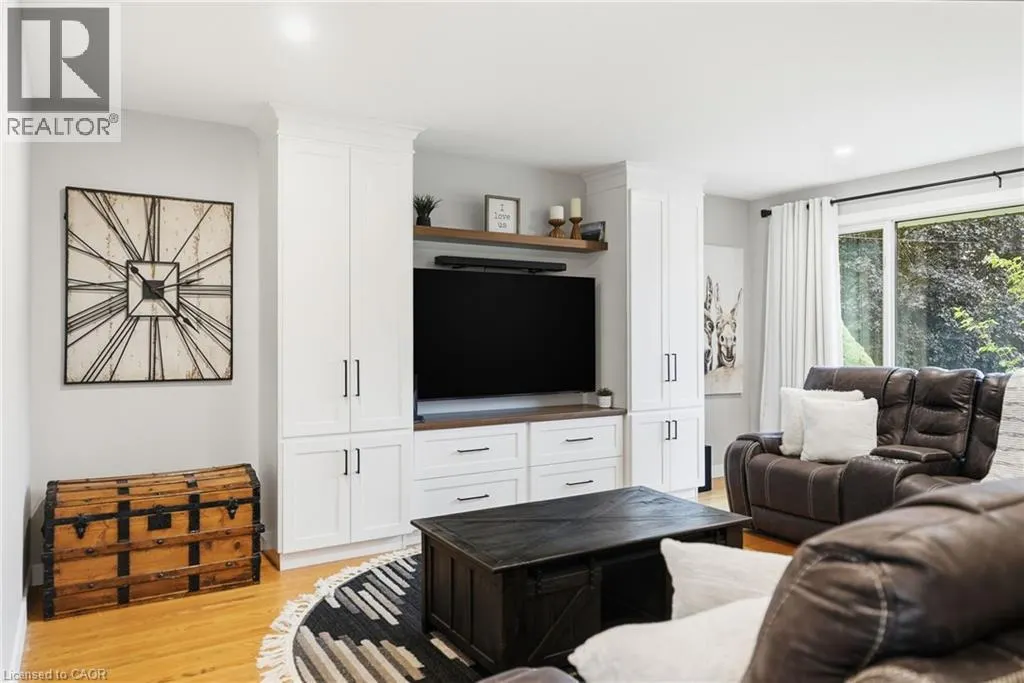 10 TAYLOR Crescent