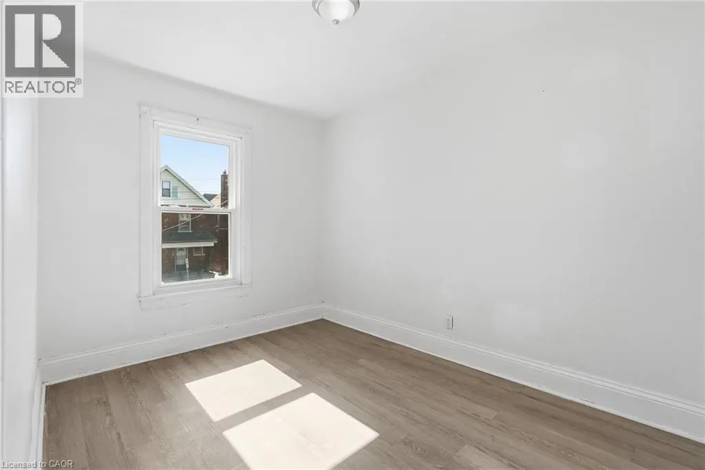 41 BARNESDALE Avenue N
