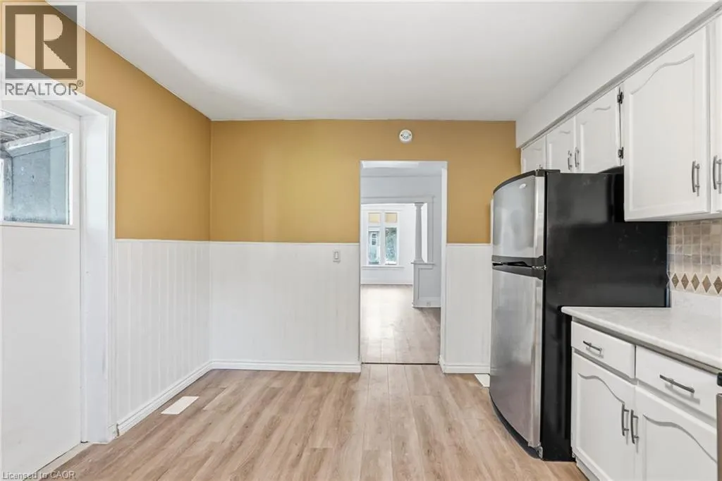 41 BARNESDALE Avenue N