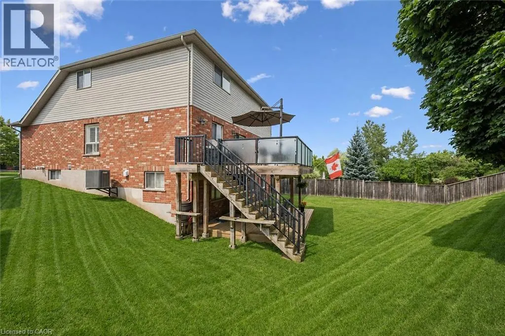 34 WHETSTONE Crescent