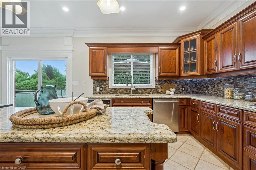 34 WHETSTONE Crescent